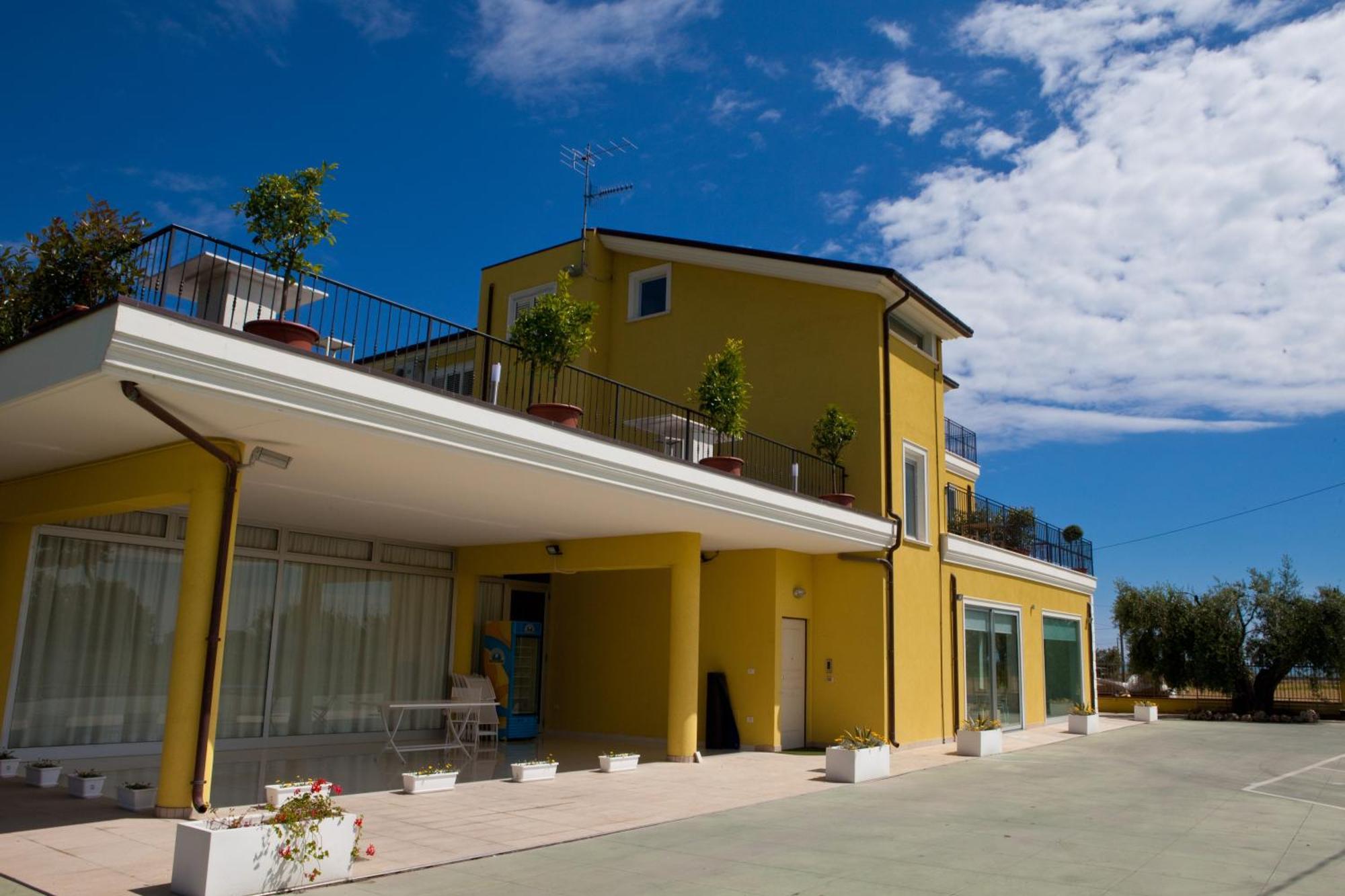 Villa Imago Roseto Degli Abruzzi Exterior photo